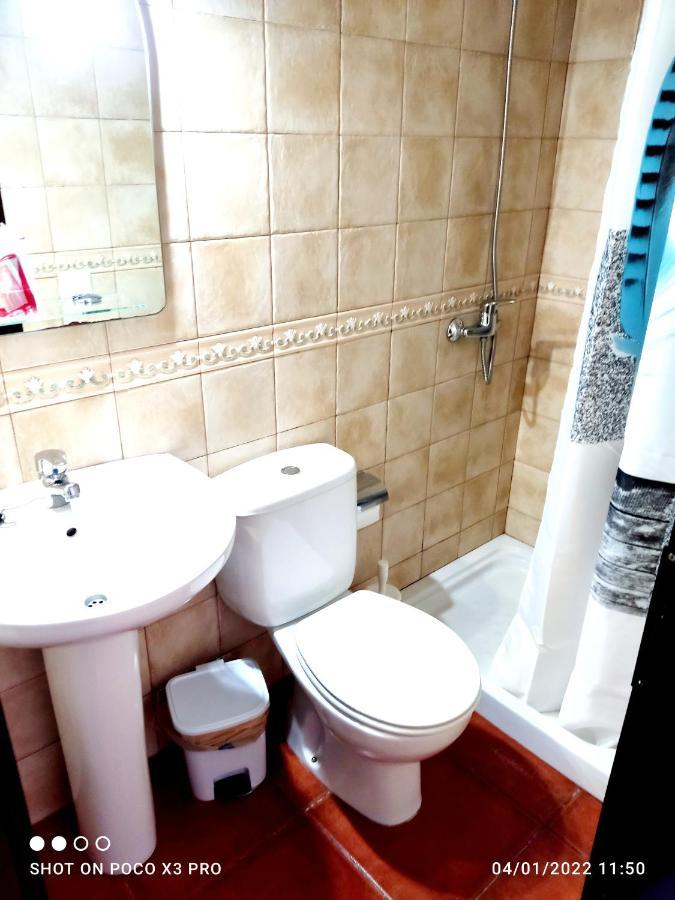 Casa Tilama Número 28 Uga Bagian luar foto