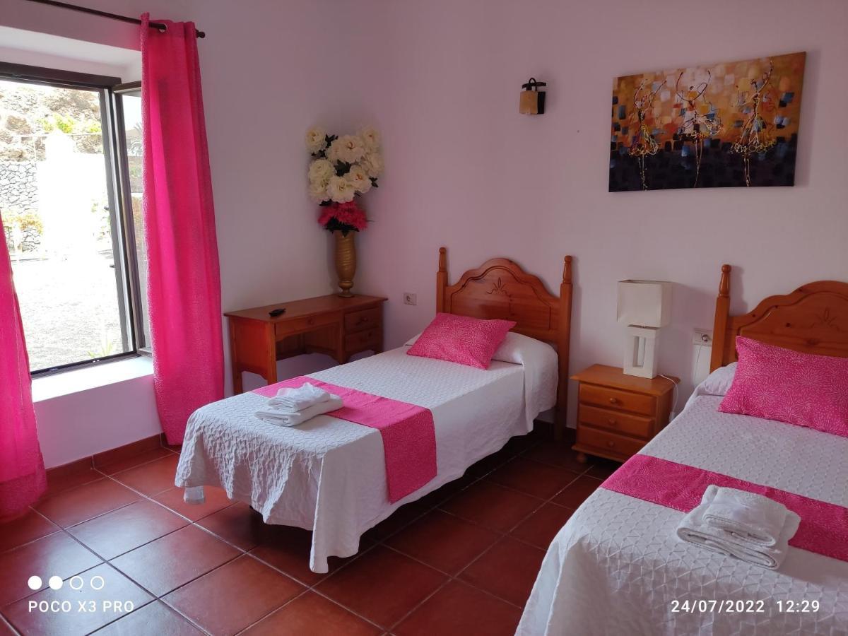 Casa Tilama Número 28 Uga Bagian luar foto